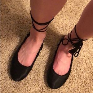 Black Tie up flats